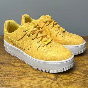 ⚡️⭐️ Nike Air Force 1 Sage Low, size 7.5, Topaz Gold, barely worn! ⭐️⚡️